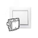 VALENA Выключатель 3 полюса белый 774403 LEGRAND