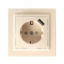 Розетка одноместная с/з с защитной шторкой и с USB, серия Эрна, слоновая кость, Stekker