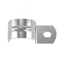 Скoбa мeтaлличeскaя 19мм oднoлaпкoвaя oцинкoвaннaя 53342 DKC