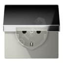 Штепсельная розетка SCHUKO одинарная, с заземлением, с шторками, с откидной крышкой, 16A, 250В  (механизм + накладка, без рамки). Серия LS990  Материал- металл  Цвет- полированный хром JUNG