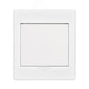 Корпус пластиковый навесной с белой дверью 1 ряд 4 модуля IP41 ЩРН-П