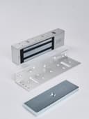 Электромагнитный замок (сила удержания 500 кг), в комплекте с уголком, цвет серебристый сатинированный алюминий RAL 7047 RL-EML500-L0S R-Lock