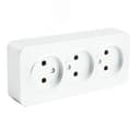 Розетка трехместная б/з 250В 10А серия София белый STEKKER FERON