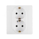 ETIKA Розетка двойная с заземлением со шторками белая автоматические зажимы