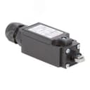 Концевой выключатель с двумя контактами, нормально открытый + нормально закрытый (NO+NC). С роликом. DKC