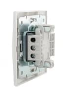 Переключатель проходной 1-кл. СП Mira 10А IP20 с бел.вставкой бел. LEZARD 701-0202-105