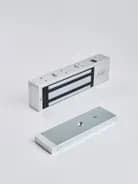 Электромагнитный замок (сила удержания 500 кг), с двумя встроенными датчиками, цвет серебристый сатинированный алюминий RAL 7047 RL-EM500-LSS R-Lock