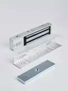 Электромагнитный замок (сила удержания 280кг), в комплекте с уголком, цвет серебристый сатинированный алюминий RAL 7047 RL-EML280-L0S R-Lock