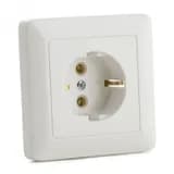 Розетка с заземлением ХИТ RS16-136-B, белая