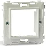 Каркас на 2 модуля (одноместный), белый, RAL 9010 DKC 75020W