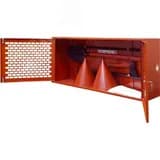 Щит пожарный закрытый ПРЕСТИЖ комплект (полотнище 2х1,5м., вес 0,8 кг., лом, багор, топор, лопата, 2ведра)