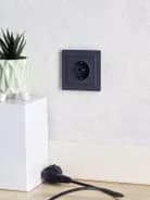 Розетка 1-м СП BRITE РС11-1-0-БрГ 16А с заземл. без защ. шторки механизм графит IEK BR-R11-16-K53