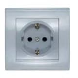 Розетка 1-м СП Бриллиант 16А IP20 с заземл. защ. шторки серебр. UNIVersal 7949889