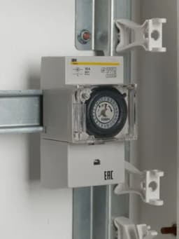 Таймер аналоговый ТЭМ-181 16А 230В на DIN-рейку KARAT IEK MTA20-16