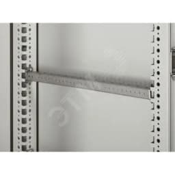 Траверс горизонтальная 400мм Legrand Euro