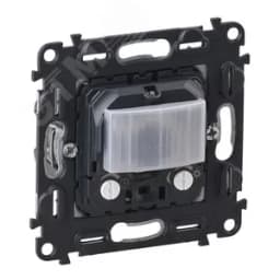 Valena IN MATIC Датчик движения 180° 400Вт с нейтралью Legrand