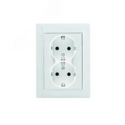 Defne Розетка двойная с заземлением белая