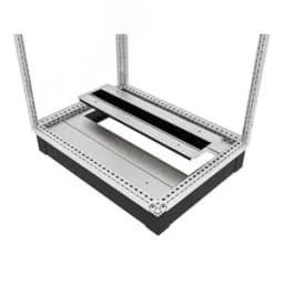 Панель с щеточным вводом средняя 200 мм RS52 00.60 УЗОЛА