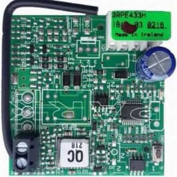 Радиоприемник 1-канальный встраиваемый в разъем RP 433 МГц память на 250 пультов с кодировкой RC 787856 FAAC