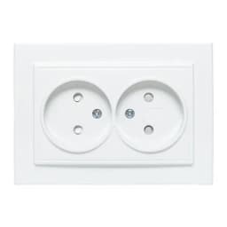 Розетка 2-м СП Минск 10А IP20 без заземл. защ. шторки бел. Basic EKF ERR10-102-100
