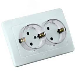 Розетка двойная скрытая с заземлением (стакан) белая