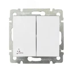 VALENA Переключатель двухклавишный на 2 направления IP44 белый 770098 LEGRAND