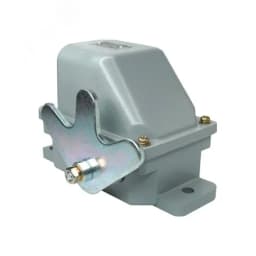 Выключатель концевой КУ-704 У1, W- образный рычаг, 10А, IP54, 2 эл. цепи