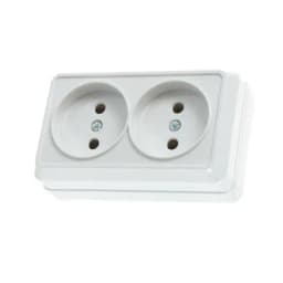 Розетка накладная двойная без з/к белая