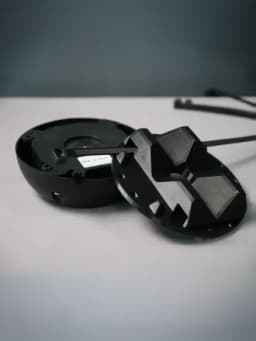 Кронштейн для камеры на столб (черный) под коробку МК-2 PRO