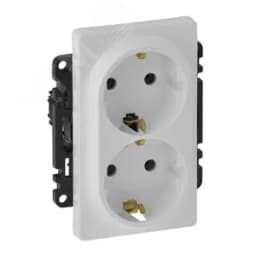 Valena LIFE Розетка силовая двойная 2х2К+З 16А 250В с лицевой панелью безвинтовые зажимы белая Legrand Euro