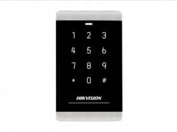 Считыватель Mifare карт с сенсорной клавиатурой Hikvision DS-K1103MK частота считывания 13.56МГц