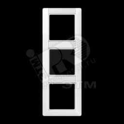 Рамка 3 поста универсальная с полем для надписи белая