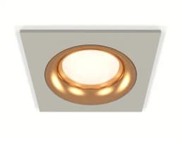 Комплект встраиваемого светильника Ambrella Light XC7633005