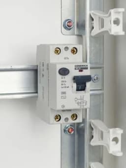 Выключатель дифференциального тока (УЗО) 2п 32А 30мА тип AC ВД1-63 GENERICA MDV15-2-032-030