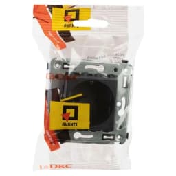 Розетка 1-м СП 2мод. Avanti «Черный матовый» 16А 2P+E защ. шторки механизм черн. DKC 4412003