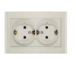 Розетка 2-м СП Бриллиант 16А IP20 с заземл. сл. кость UNIVersal 7948752