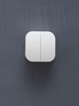 Выключатель 2-кл. ОП GLORY 10А ВС20-2-0-ХБ бел. IEK EVH20-K01-10