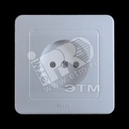 Розетка скрытая со шторками белая