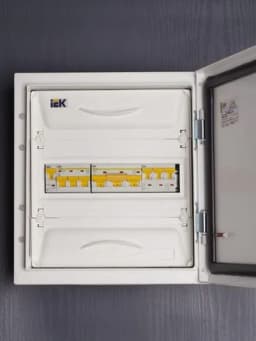 Выключатель автоматический модульный 3п D 63А 10кА ВА47-100 KARAT IEK MVA40-3-063-D