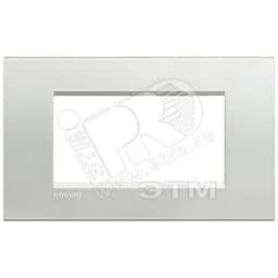 LivingLight Рамка прямоугольная 4 поста Серебро