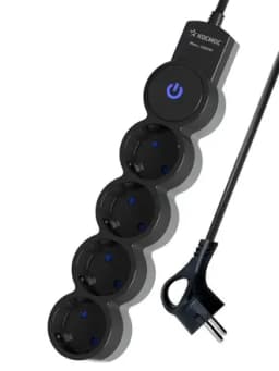 Удлинитель 4х5м с заземл. IP20 с выкл. 10А 2200Вт 220В защ. шторки ПВС 3х1 черн. КОСМОС YKsm5m-4g-Z-V10A-B