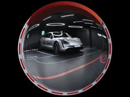 Зеркало сферическое с козырьком d-600 мм из нержавеющей стали Китай