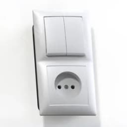 СЕЛЕНА Блок комбинированны скрытой установки (двухклавишный выключатель +розетка) БКВР-409, белый