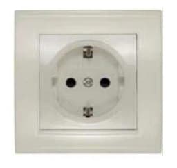 Розетка 1-м СП Бриллиант 16А IP20 с заземл. защ. шторки сл. кость UNIVersal 7948851