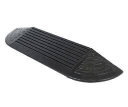 Съезд с бордюра резиновый СР-100-2 ЧЕРНЫЙ концевая часть 0,25х0,1х0,25м