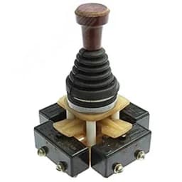 Переключатель крестовой ПК12-21-802-54 УХЛ3, 380В/50Гц, 10А, без защиты от попадания стружки, рукоятка - 8 полюсов с пятью фиксирующими положениями, IP54 Электротехник