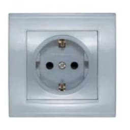 Розетка 1-м СП Бриллиант 16А IP20 с заземл. защ. шторки серебр. UNIVersal 7949889