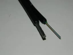 Кабель волоконнооптический 8 SМ 9125 тип ОПЦ наружный с тросом 9 кН PE черный 4000м OPC64414X1H