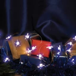 Светодиодная гирлянда Feron CL589 линейная Звездочки на проволоке 5000К с питанием от батареек прозрачный шнур 23м 51446